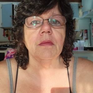 Meet your Posher, Cecile